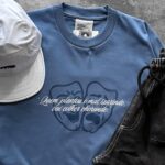 Kit Estilo Urbano Completo: Camiseta, Calça Jeans, Tênis e Boné