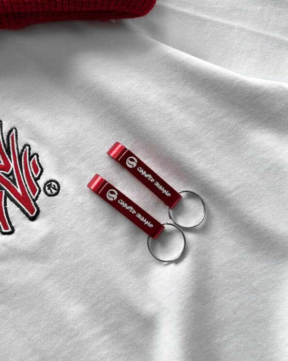 kit-streetwear-destroyed-red